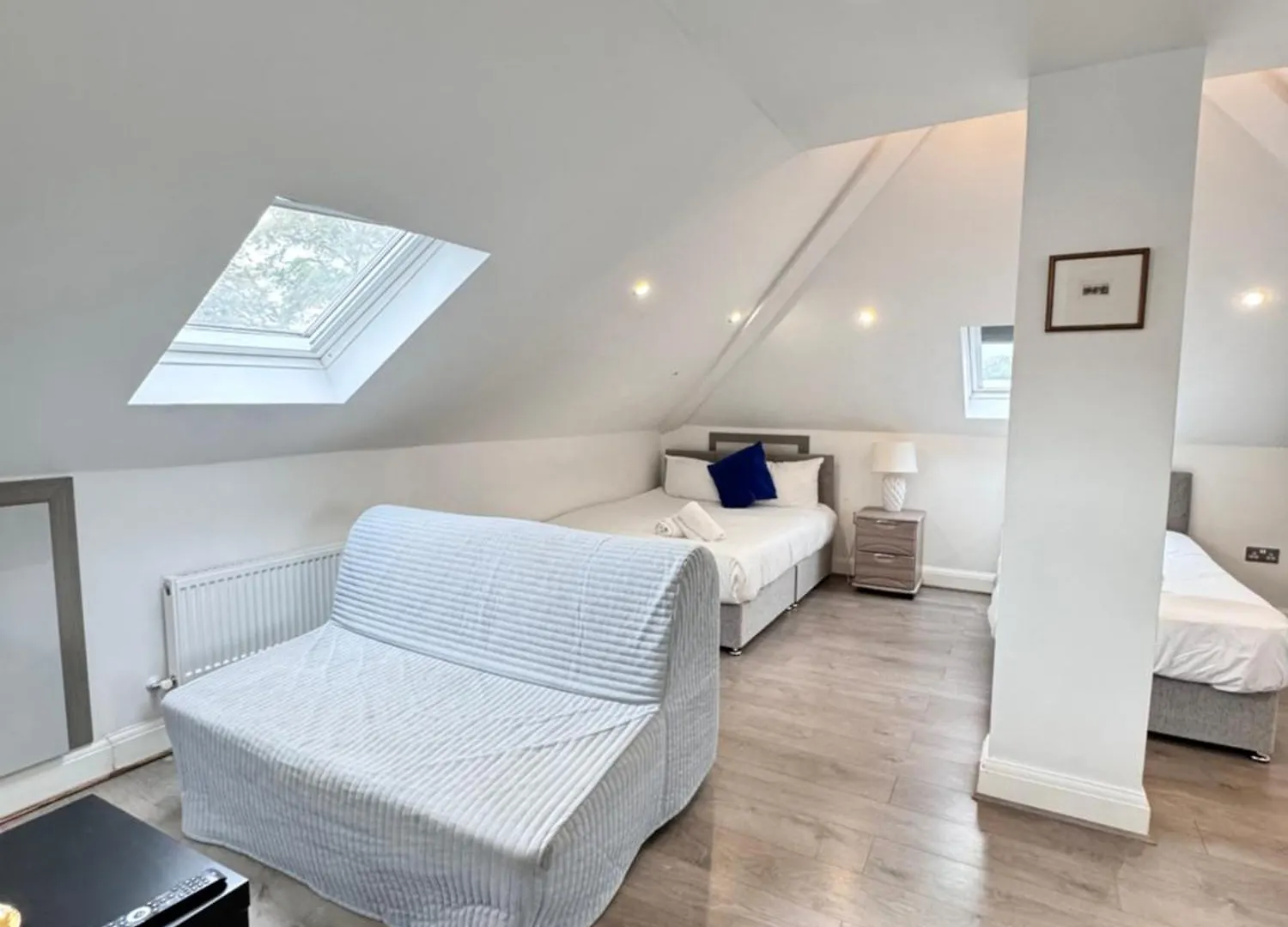 Hatton Apartments Heathrow Airport- Free Parking-Free Underground To And From Heathrow Airport Hatton Cross See Picture-See London Fast Hatton Cross To Central London 30Min 0*,